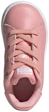 
                        
                          गैलरी व्यूवर में इमेज लोड करें, adidas Originals Unisex-Child Stan Smith Sneaker
                        
                      