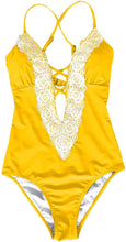 
                        
                          Muat gambar ke penampil Galeri, CUPSHE Fashion Women's Ladies Vintage Lace Bikini Sets Beach Swimwear Bathing Suit
                        
                      