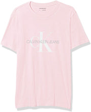 
                        
                          Cargar imagen en el visor de la galería, Calvin Klein Men's Short Sleeve Monogram Logo T-Shirt
                        
                      