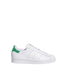 
                        
                          將圖片載入圖庫檢視器 adidas Superstar Stan Smith J 'Cloud White Green' Cloud White/Cloud White/Green Sneakers/Shoes Size 4.5 - JOY2ESpree
                        
                      