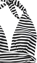 
                        
                          將圖片載入圖庫檢視器 CUPSHE Women's Halter One Piece Swimsuit Keeping You Accompained Swimwear
                        
                      