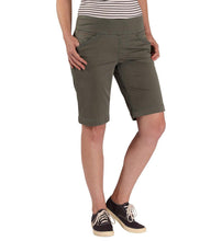 
                        
                          गैलरी व्यूवर में इमेज लोड करें, Jag Jeans Women's Ainsley Pull on Bermuda Short, Jungle Palm, 0
                        
                      