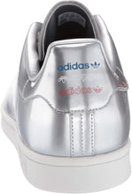 
                        
                          Load image into Gallery viewer, Adidas Originals Men's Stan Smith Sneaker
                        
                      
