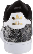 
                        
                          Cargar imagen en el visor de la galería, adidas Originals womens Superstar Shoes
                        
                      