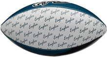 
                        
                          Cargar imagen en el visor de la galería, Wilson NFL Mini Team PeeWee Football - JOY2ESpree
                        
                      