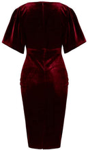 
                        
                          Cargar imagen en el visor de la galería, GownTown 1950s Style Butterfly Sleeve Velvet Pencil Dress
                        
                      