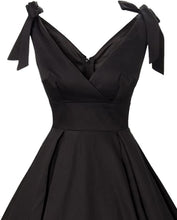 
                        
                          Muat gambar ke penampil Galeri, GownTown Women's 1950s V-Neck Bowknot Swing Cocktail Dress
                        
                      