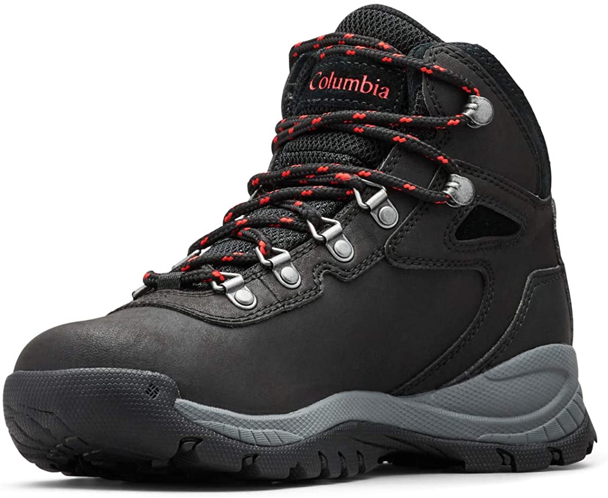 Columbia Women's Newton Ridge Plus Hiking Boot
