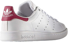 
                        
                          Cargar imagen en el visor de la galería, adidas Originals Kid's Unisex's Stan Smith Cloudfoam Sneaker
                        
                      