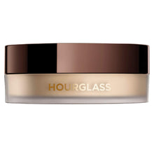 
                        
                          Muat gambar ke penampil Galeri, Hourglass Veil Translucent Setting Powder. Invisible Setting Powder for All Skin Types and Skin Tones. Vegan and Cruelty-Free.
                        
                      
