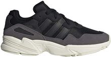 
                        
                          Muat gambar ke penampil Galeri, adidas Men's Strutter Cross Trainer - JOY2ESpree
                        
                      