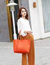 
                        
                          將圖片載入圖庫檢視器 Women's Soft Faux Leather Tote Shoulder Bag from Dreubea, Big Capacity Tassel Handbag
                        
                      