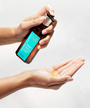 
                        
                          Cargar imagen en el visor de la galería, Moroccanoil Treatment
                        
                      