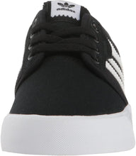 
                        
                          画像をギャラリービューアに読み込む, adidas Originals Unisex-Child Seeley Running Shoe
                        
                      
