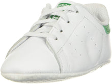 
                        
                          画像をギャラリービューアに読み込む, adidas Originals Unisex-Child Stan Smith Crib Sneaker
                        
                      