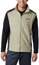 
                        
                          Cargar imagen en el visor de la galería, Columbia mens Steens Mountain Vest
                        
                      