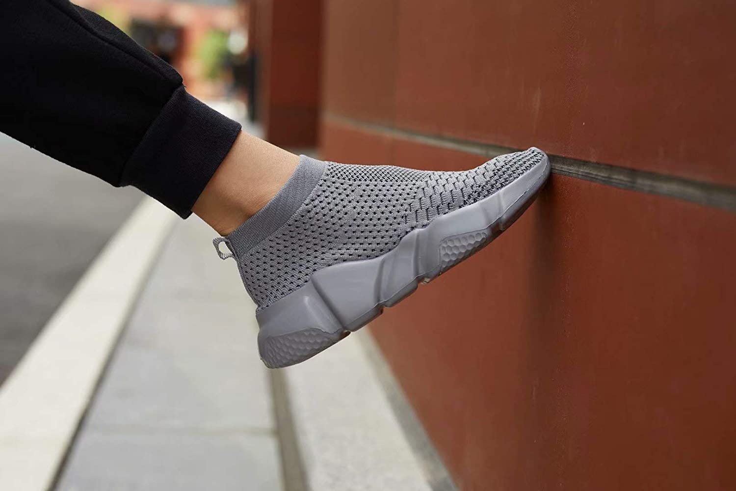 Voxge Men's and Women's Sock Sneakers Lightweight Breathable Athletic Running.
