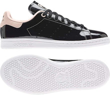 
                        
                          Cargar imagen en el visor de la galería, adidas Originals Women's Stan Smith Sneaker
                        
                      