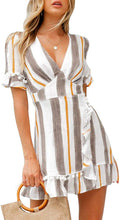 
                        
                          將圖片載入圖庫檢視器 Simplee Women Sexy Deep V-Neck Short Sleeve Striped Print Mini A Line Dress
                        
                      