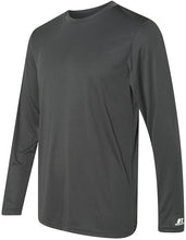 
                        
                          Load image into Gallery viewer, Russell Athletic Men's Long Sleeve Performance T-Shirt
                        
                      