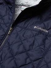 
                        
                          Load image into Gallery viewer, Columbia Women's Copper Crest Hooded Jacket
                        
                      