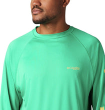 
                        
                          Load image into Gallery viewer, Columbia Men's Terminal Tackle Long Sleeve Shirt
                        
                      