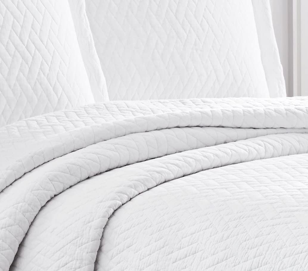 Tommy Bahama White Chevron Quilt Set, King, White