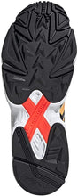 
                        
                          Muat gambar ke penampil Galeri, adidas Men's Strutter Cross Trainer - JOY2ESpree
                        
                      