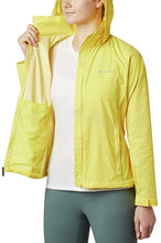
                        
                          Cargar imagen en el visor de la galería, Columbia Women's Switchback Iii Adjustable Waterproof Rain Jacket
                        
                      
