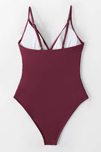 
                        
                          將圖片載入圖庫檢視器 CUPSHE Women's One Piece Swimsuit Tummy Control V Neck Two Piece Bathing Suit
                        
                      