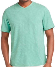 
                        
                          Muat gambar ke penampil Galeri, Tommy Bahama Mens Tencel Blend Houndstooth T-Shirt
                        
                      