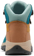 
                        
                          Load image into Gallery viewer, Columbia Women's Newton Ridge Plus Hiking Boot
                        
                      