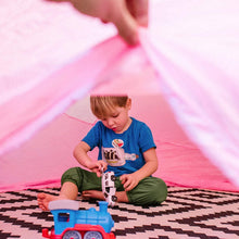
                        
                          Muat gambar ke penampil Galeri, The Original AirFort Build A Fort in 30 Seconds, Inflatable Fort for Kids (Ocean Camo)
                        
                      