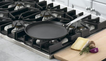 
                        
                          Muat gambar ke penampil Galeri, Cuisinart 622-30G Chef's Classic Nonstick Hard-Anodized 12-Inch Skillet with Glass Cover, Black - JOY2ESpree
                        
                      