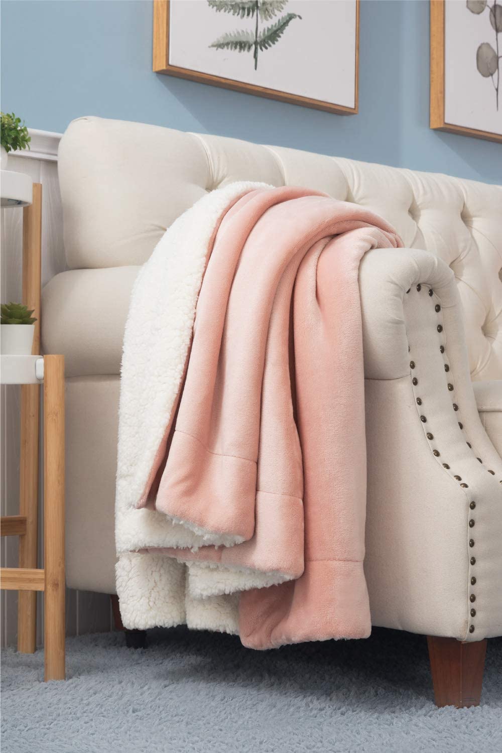 Bedsure Sherpa Fleece Blanket Throw Size Navy Lightweight Super Soft Cozy Luxury Bed Blanket Microfiber