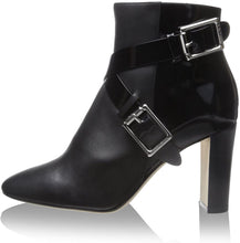 
                        
                          画像をギャラリービューアに読み込む, JIMMY CHOO Women's Dee Ankle Boot
                        
                      