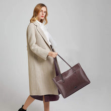 
                        
                          Cargar imagen en el visor de la galería, K.EYRE Women's Soft Faux Leather Tote Bag Purse Handbags Wallet Tote Shoulder Bag Purse Large Capacity
                        
                      