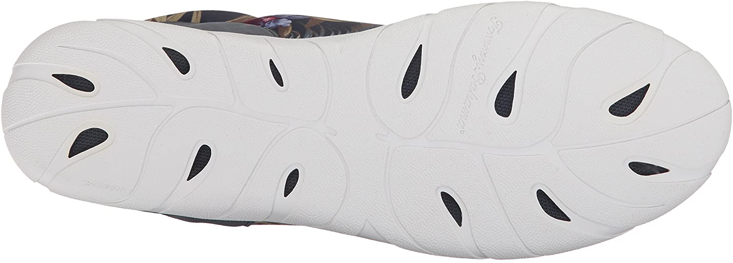 Tommy Bahama Women's Komomo Island Water Shoe