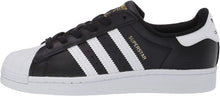 
                        
                          Cargar imagen en el visor de la galería, adidas Originals womens Superstar Shoes
                        
                      