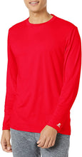 
                        
                          Load image into Gallery viewer, Russell Athletic Men's Long Sleeve Performance T-Shirt
                        
                      