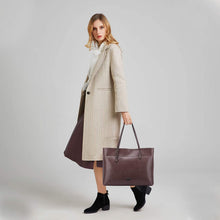 
                        
                          Cargar imagen en el visor de la galería, K.EYRE Women's Soft Faux Leather Tote Bag Purse Handbags Wallet Tote Shoulder Bag Purse Large Capacity
                        
                      