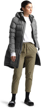 
                        
                          Muat gambar ke penampil Galeri, The North Face Women's Metropolis Insulated Parka III - Long Winter Coat
                        
                      
