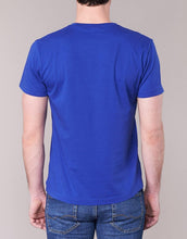 
                        
                          गैलरी व्यूवर में इमेज लोड करें, GANT Men's Cotton Short-Sleeve T-Shirt - JOY2ESpree
                        
                      