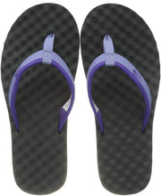 
                        
                          Cargar imagen en el visor de la galería, The North Face Women's Base Camp Mini II Flip-Flop
                        
                      