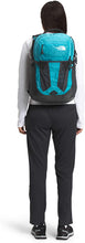 
                        
                          Cargar imagen en el visor de la galería, The North Face Women's Recon Backpack, TNF Black Heather/Silver Reflective, One Size
                        
                      