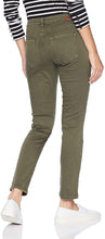 
                        
                          將圖片載入圖庫檢視器 Jag Jeans Women's Carter Girlfriend Jean
                        
                      