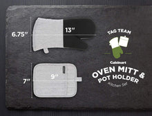 
                        
                          Muat gambar ke penampil Galeri, Cuisinart Chambray Neoprene Mini Oven Mitts, 2 Pack – Heat Resistant to 400 F . - JOY2ESpree
                        
                      