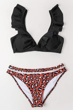 
                        
                          Muat gambar ke penampil Galeri, CUPSHE Women's Orange Floral Bottom Ruffle Hook Closure Bikini Set
                        
                      