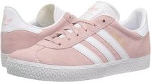 
                        
                          Load image into Gallery viewer, adidas Originals Unisex-Child Gazelle Sneaker
                        
                      