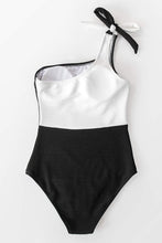 
                        
                          Muat gambar ke penampil Galeri, CUPSHE Women's One Piece Swimsuit Color Block One Shoulder Bowknot Bathing Suit
                        
                      